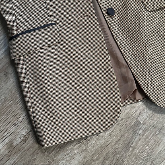 Emily Designs Brown Houndstooth Blazer with Black Trim size 10 - Picture 13 of 13